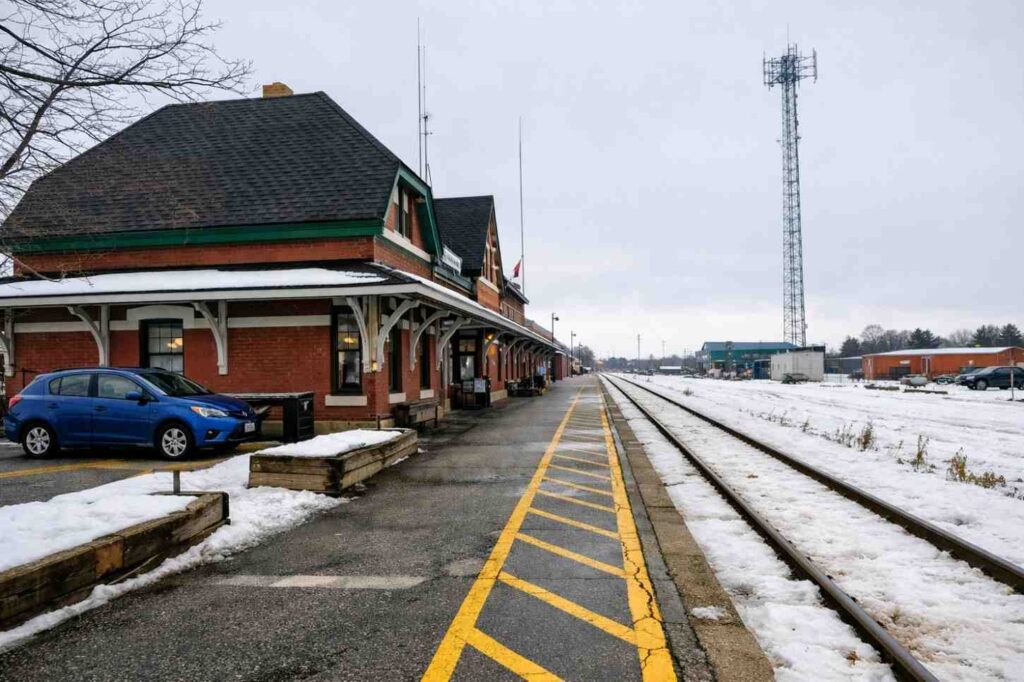 Chatham VIA Rail Station