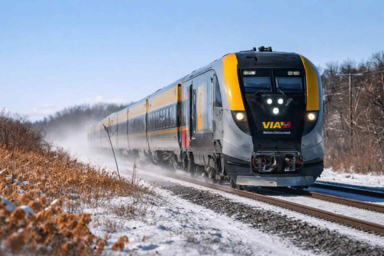 Quebec City to Ottawa Train