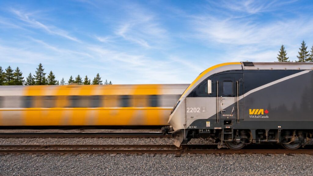 Via Rail Club Maniwawa Train Station