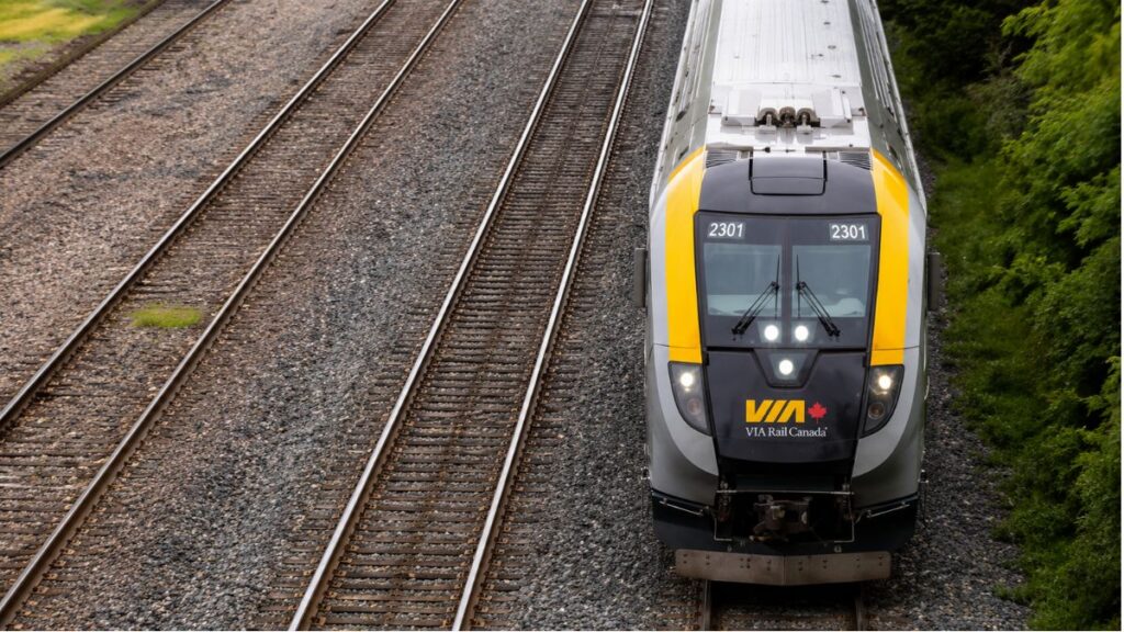 Via Rail Club Nicol Train Station